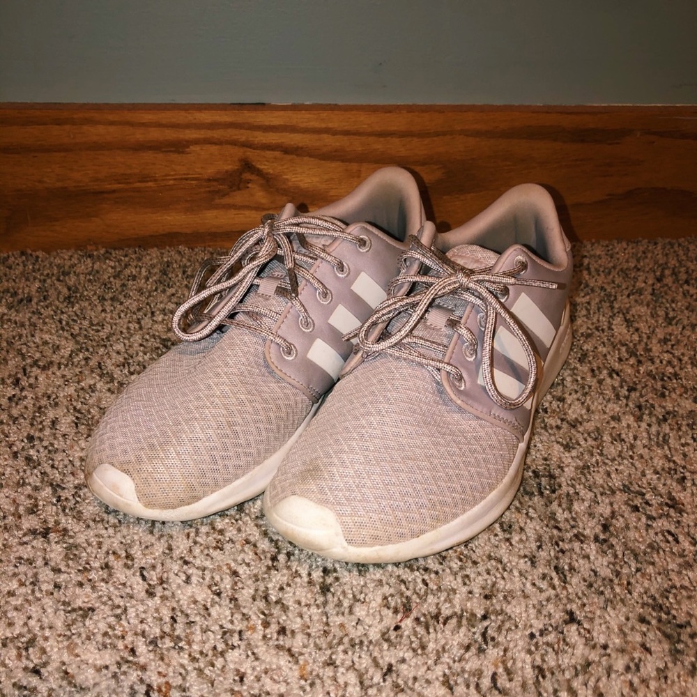 Adidas Tennis Shoes